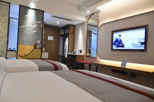 金属与布艺家具保养要点